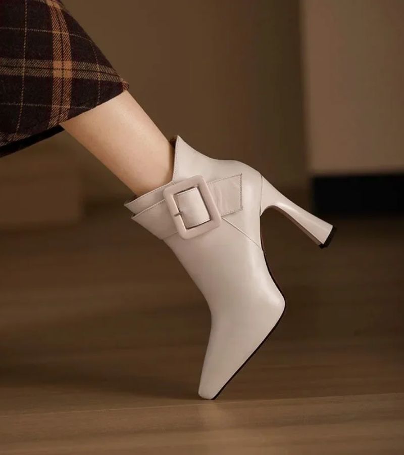 Mona | Markante Kork-Sandalette