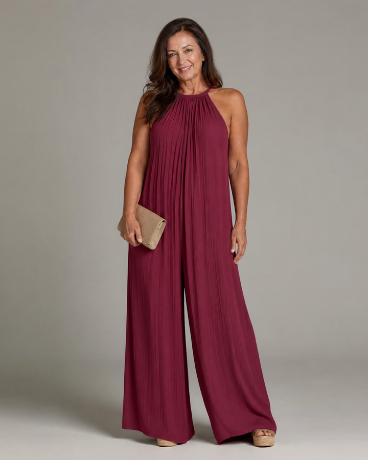 Sylvara | Faltender Halterneck weiter Beinschnitt entspannter Jumpsuit