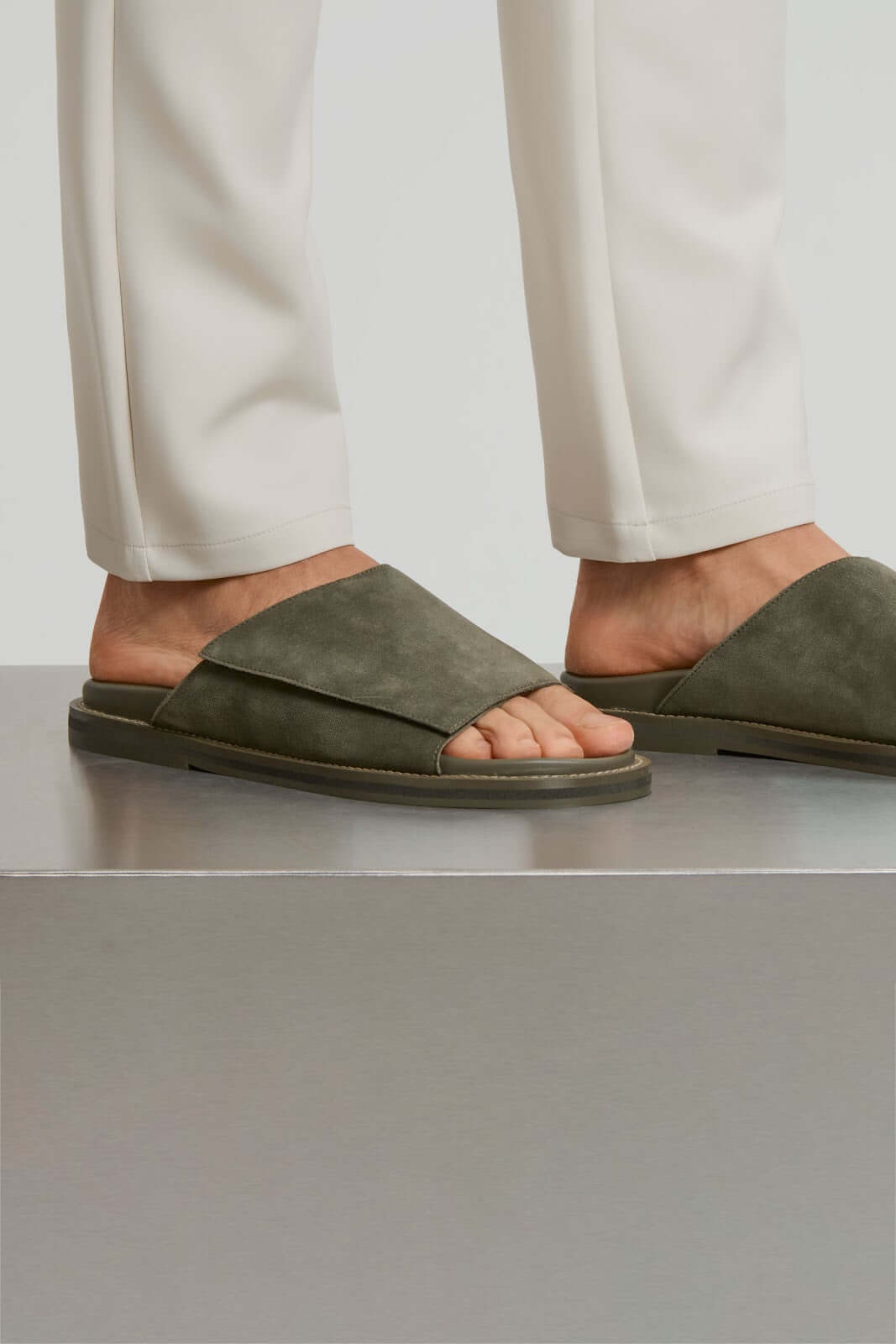 THE VINO SANDALS