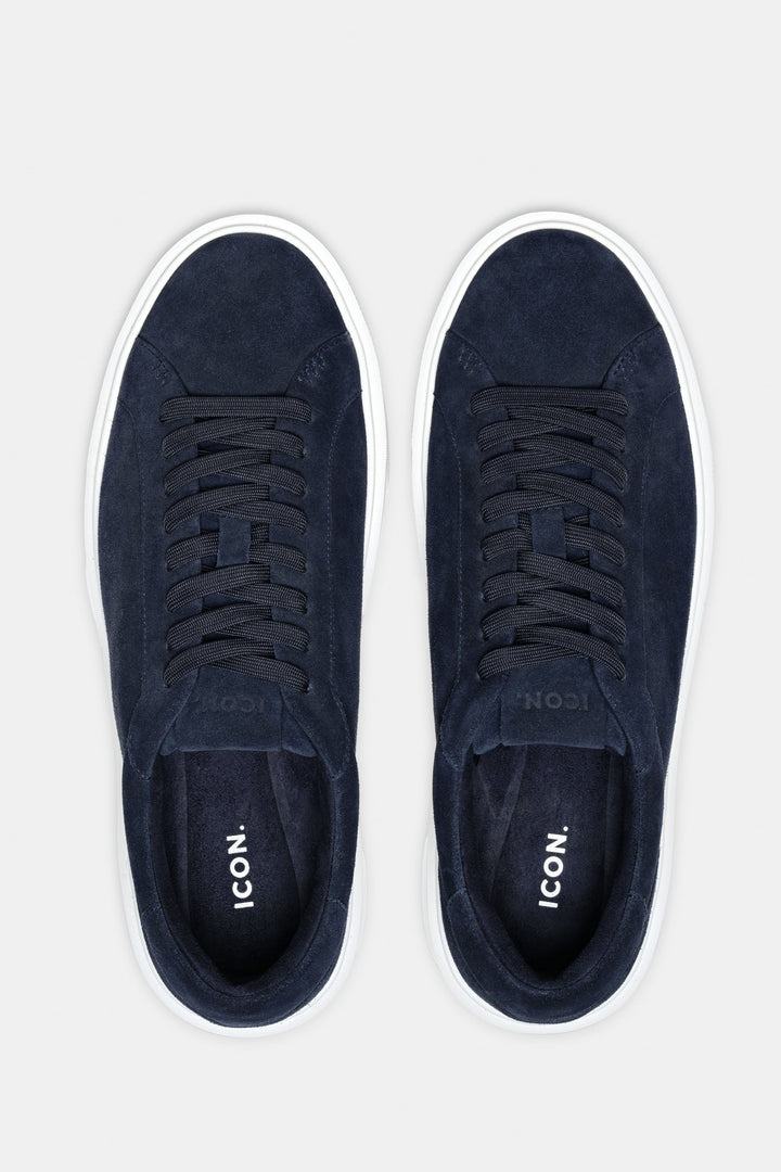 THE CLASSIC SUEDE TRAINER