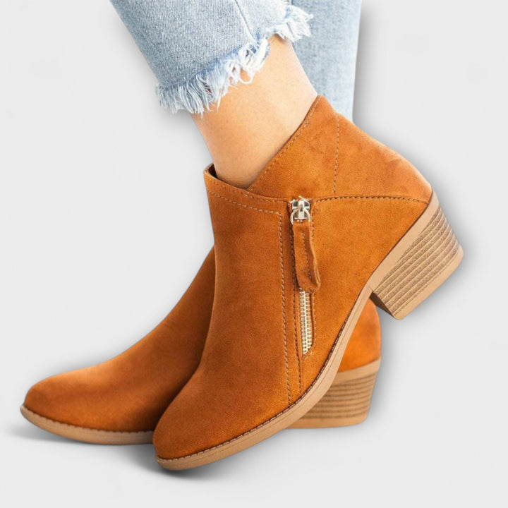 Mishi - Artivole Stiefel mit breitem Absatz