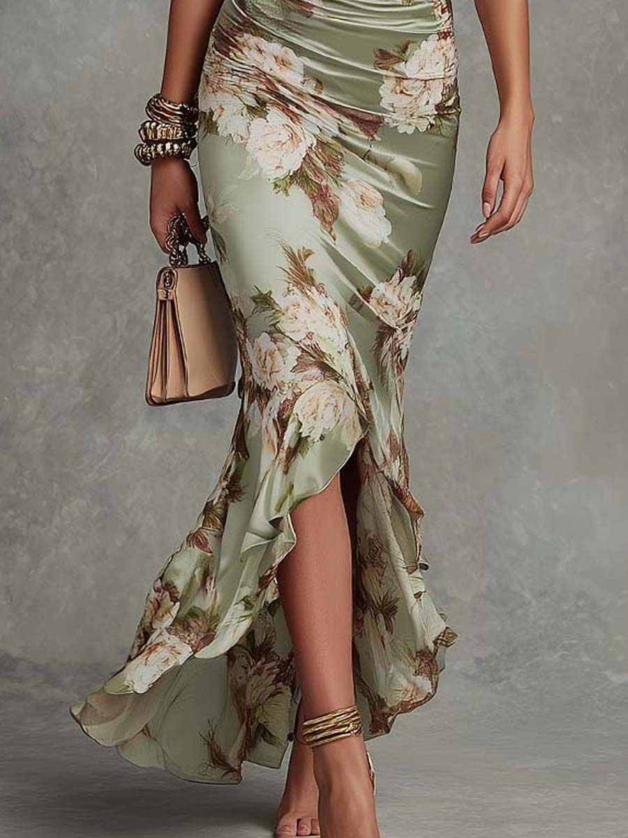 Anastasia | Asymmetrisches langes Kleid aus grünem Satin