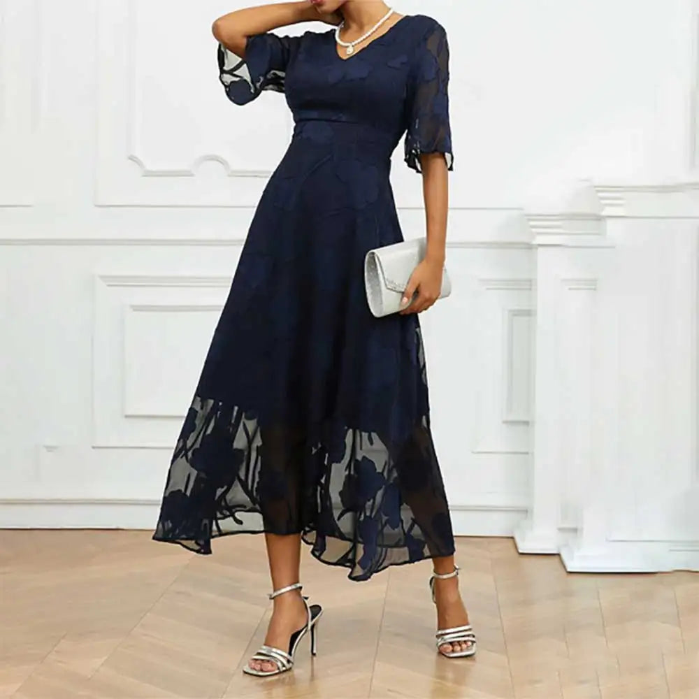 Celira™ Kleid mit Raffiniertem Floral-Design