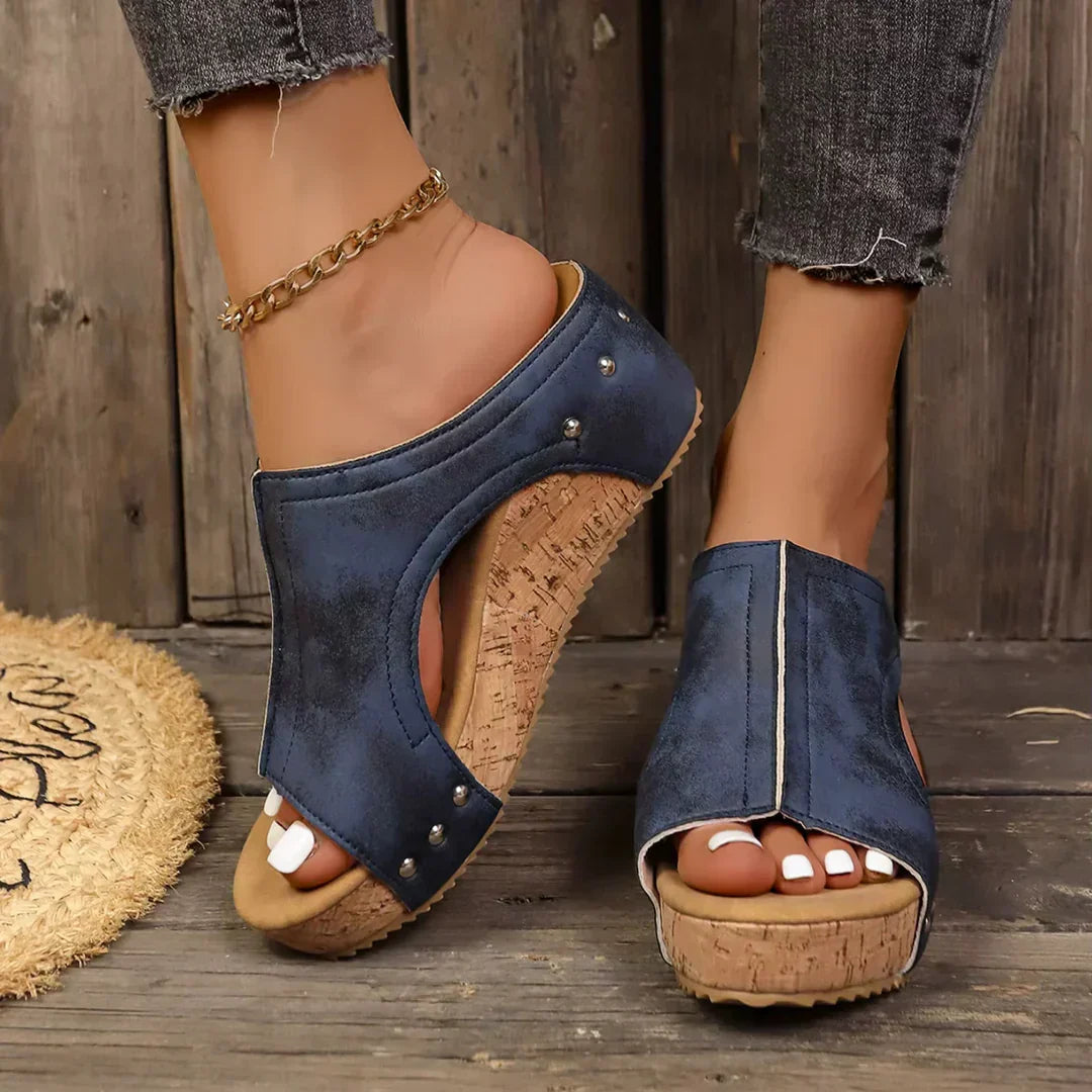 Sofia | Lumi Stud Wedges
