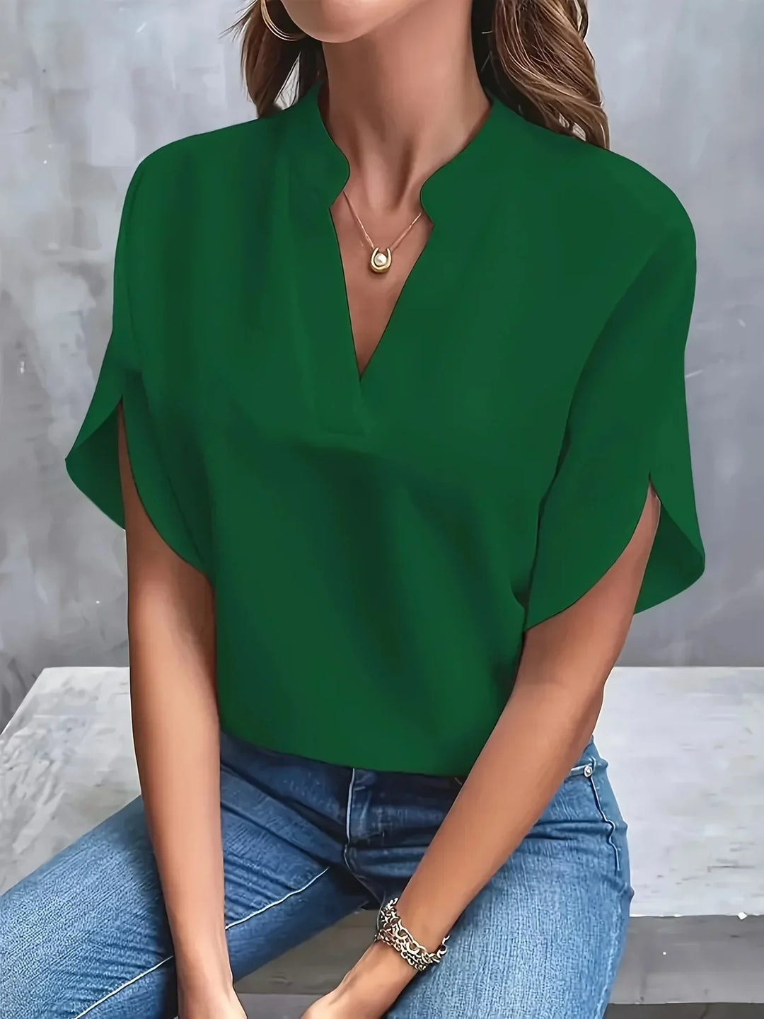 Lena | Damen Bluse V-Ausschnitt Kurzarm Elegant