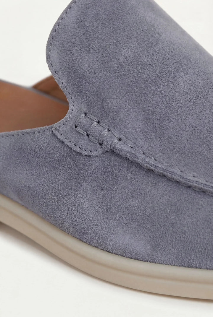 Baby Blue Wildleder Yacht Mule