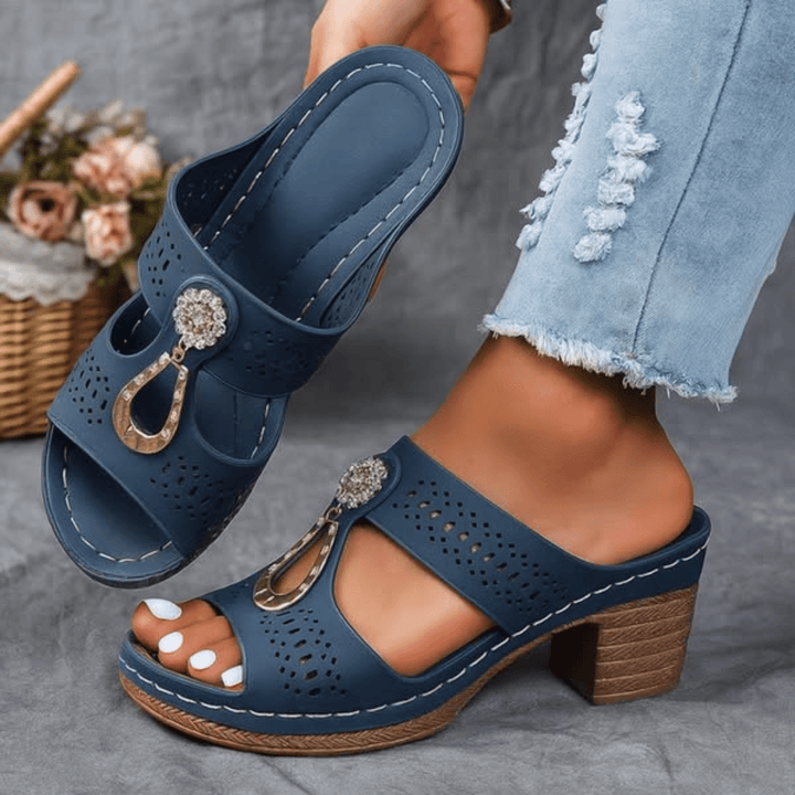 Nora | Orthopädische Sandalen