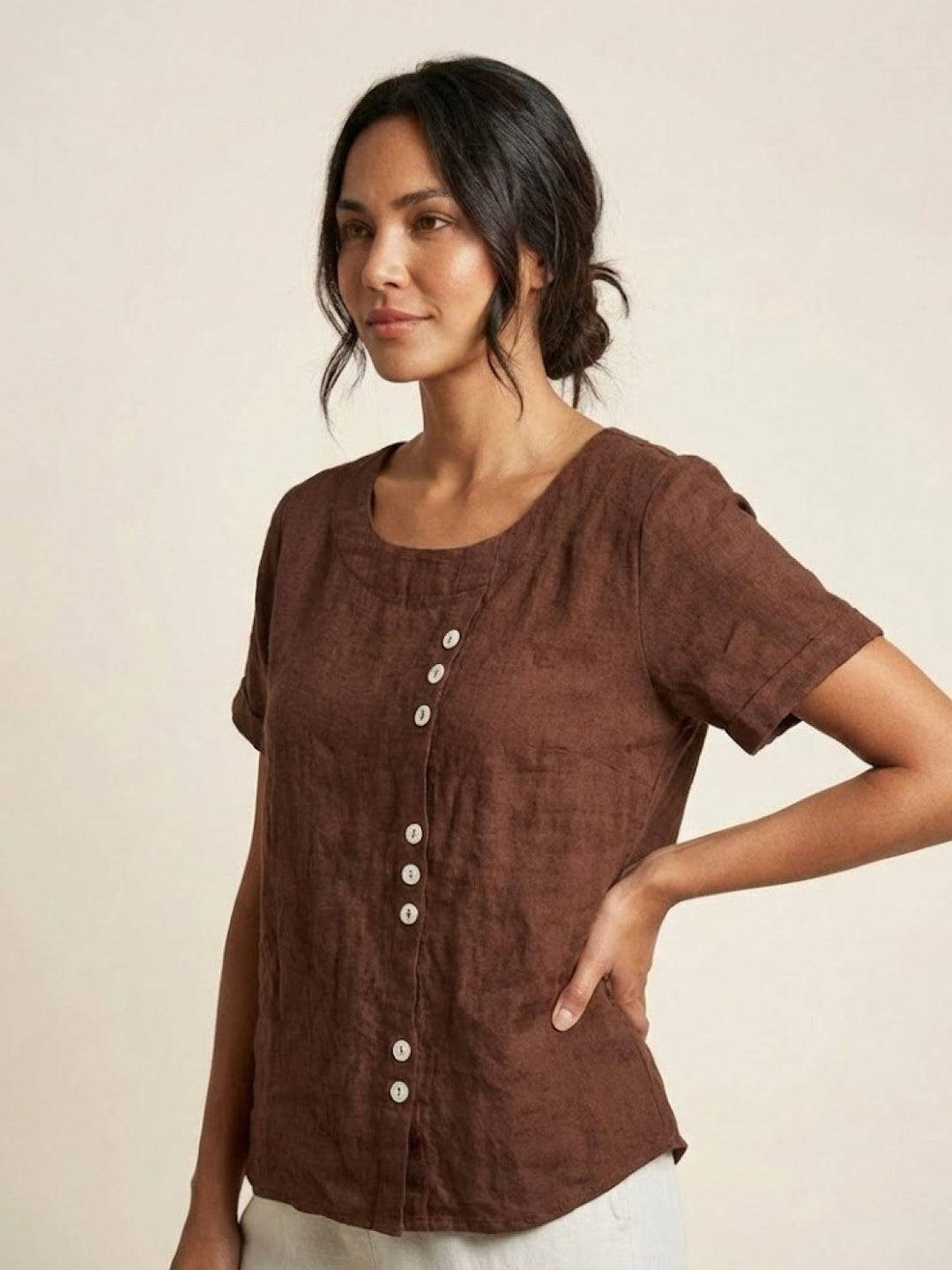 Fern | Damen bluse Kurzarm Rundhals Knopfdetail