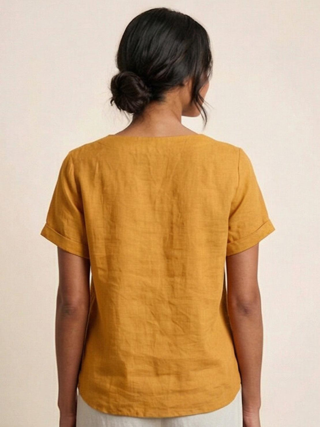 Fern | Damen bluse Kurzarm Rundhals Knopfdetail