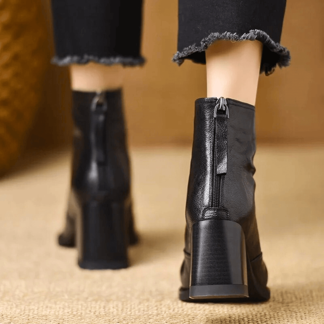 Luxuriöse Stiefeletten mit mittelhohem Absatz